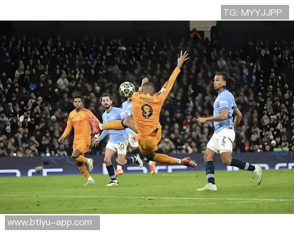 欧冠激战本菲卡狂胜那不勒斯补时进球点燃全场激情回顾十大精彩瞬间