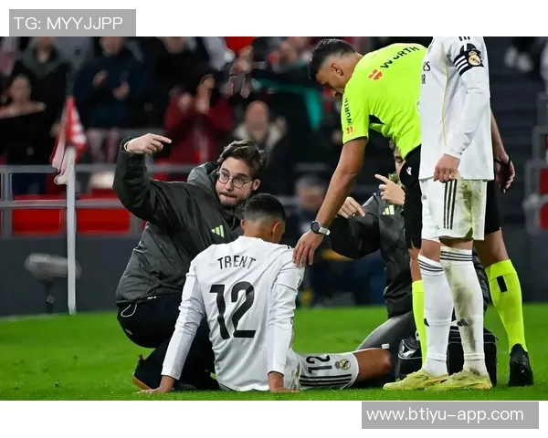 友谊赛精彩回顾拜仁逆转皇马的战术解析与精彩瞬间分享