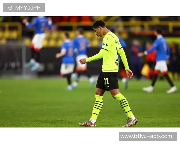 中超精彩对决多特蒙德大胜巴萨乌龙球瞬间点燃全场激情