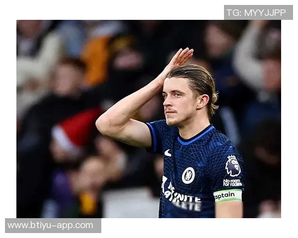 德甲激战：那不勒斯6比2大胜切尔西补时争议进球引发全场狂欢